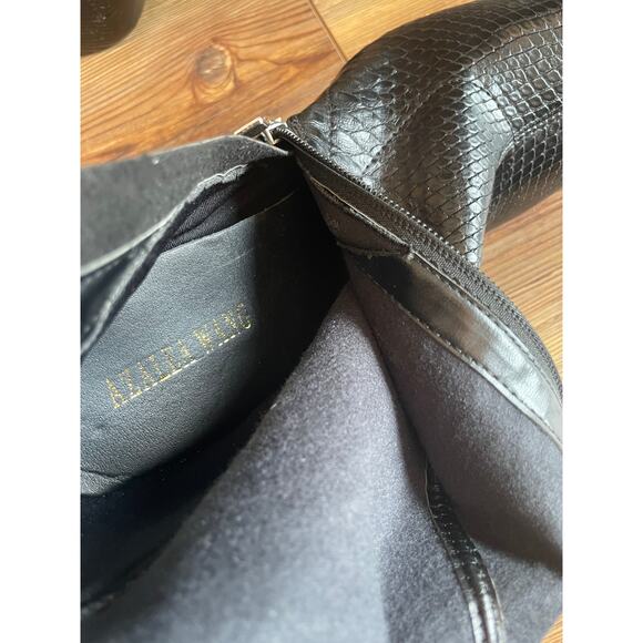 Azalea Wang Black Snakeskin Boots - Picture 6 of 6